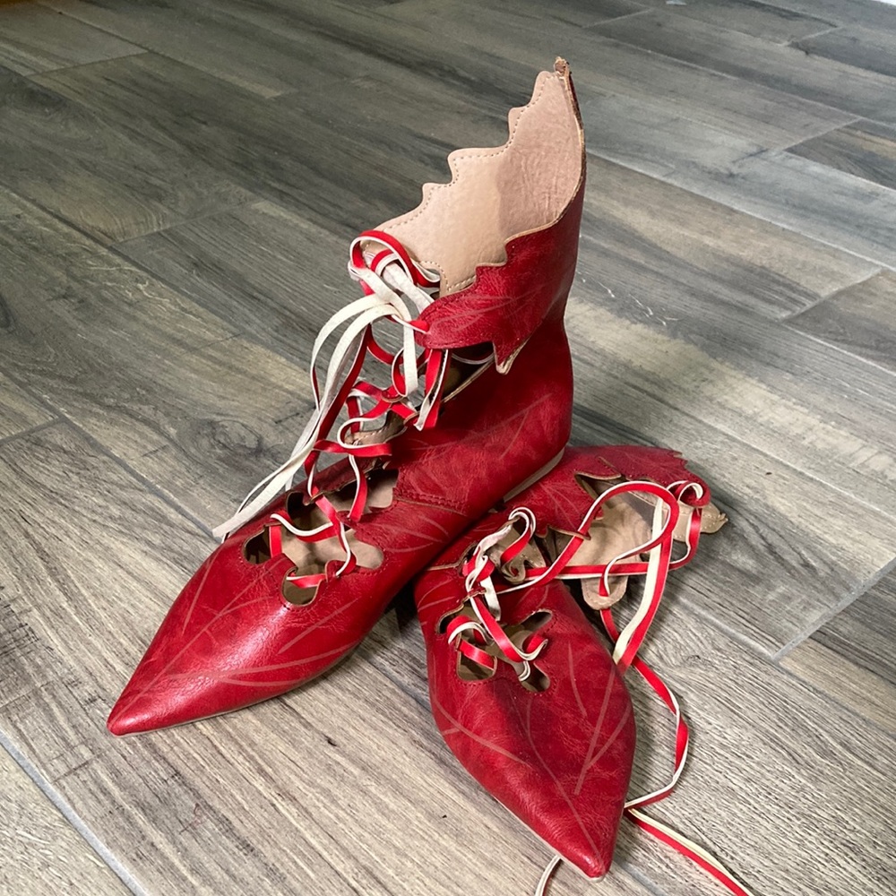 Renfair Renaissance Fair Elfin Leaf Boots Lace Up Flats